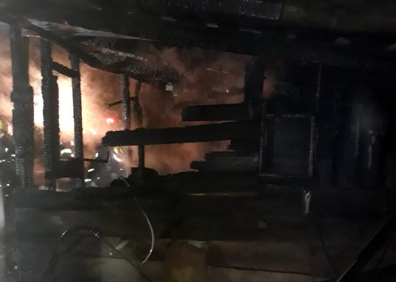 Fotos: Karina Cuevas, Bomberos Voluntarios de Villa la Angostura.